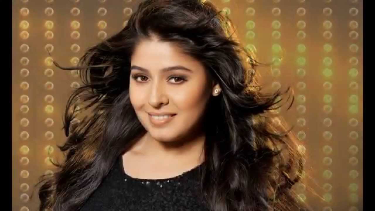 sunidhi chauhan to act in bollywood